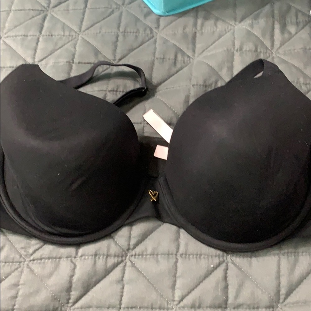 VS bra 36DD